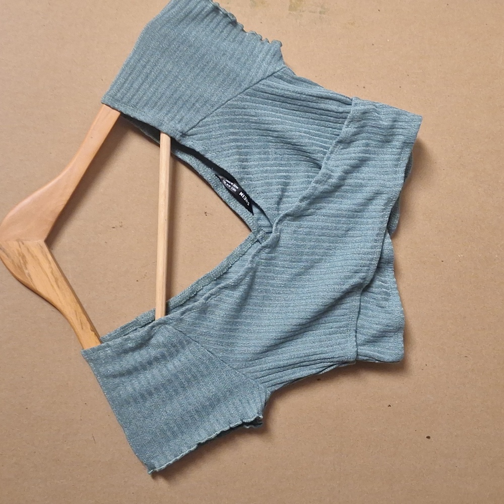 Women's crop top -Shein-